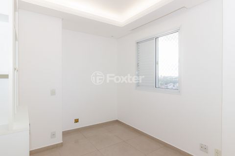 Image 11 - 871810