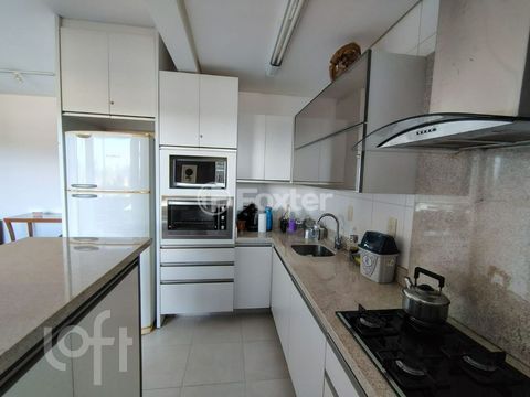 Image 7 - 871817
