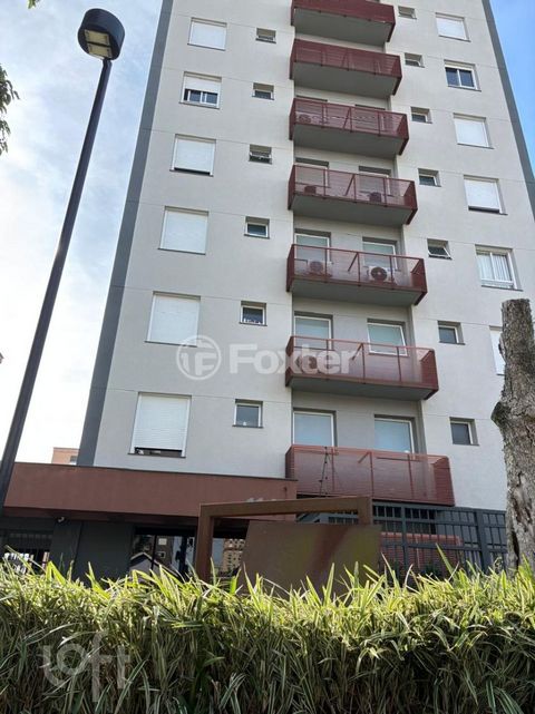 Image 8 - 871822