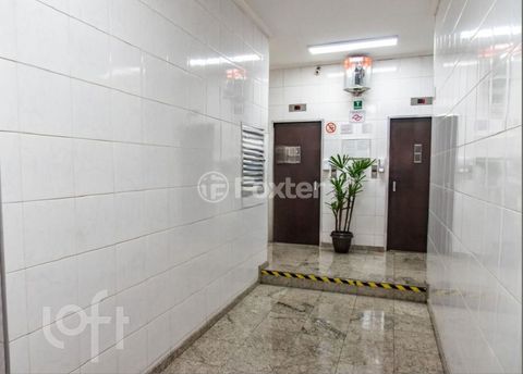 Image 9 - 871929