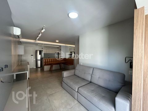 Image 4 - 871934