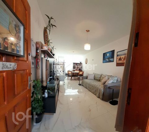 Image 8 - 871936