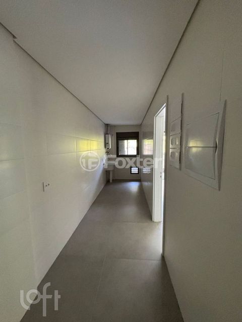 Image 14 - 871958