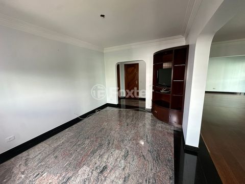 Image 7 - 871984