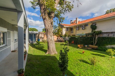 Image 3 - 872020