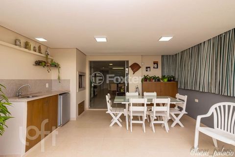 Image 7 - 872058