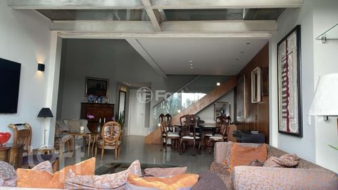Image 9 - 872075