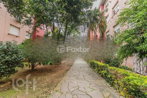 Image 10 - 872093
