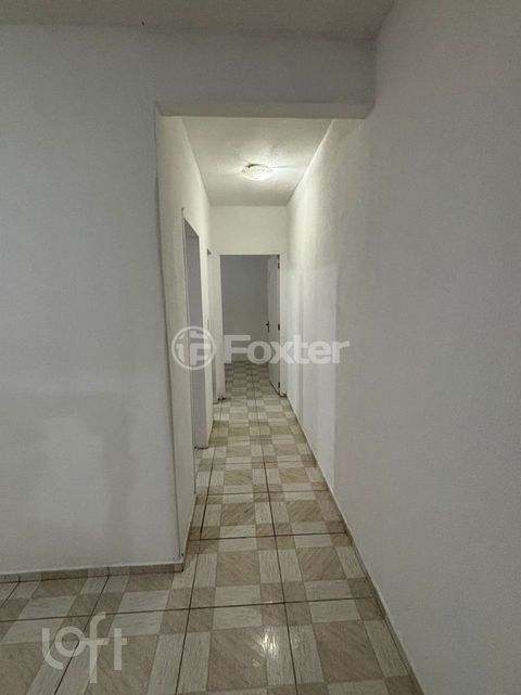 Image 1 - 872093