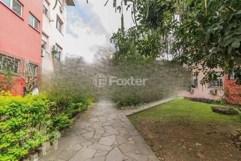 Image 11 - 872093