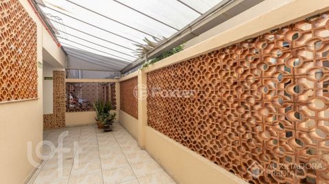 Image 7 - 872094