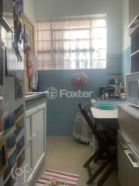 Image 9 - 872094