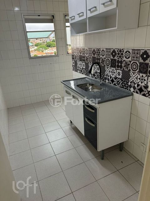 Image 3 - 872096