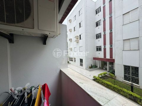 Image 8 - 872097