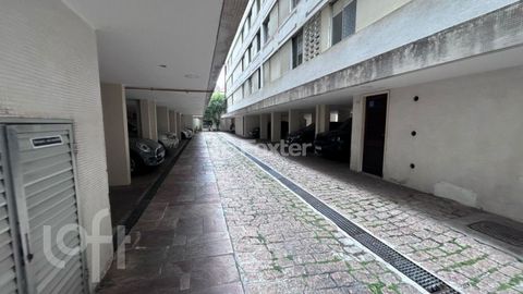 Image 16 - 872099