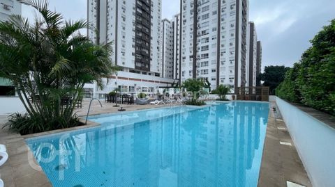 Image 17 - 872116