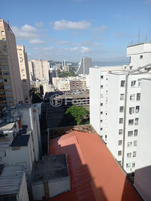 Image 3 - 872118