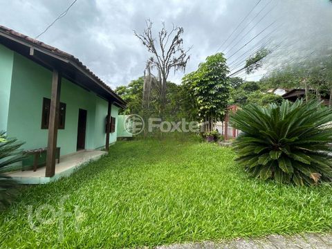 Image 10 - 872237