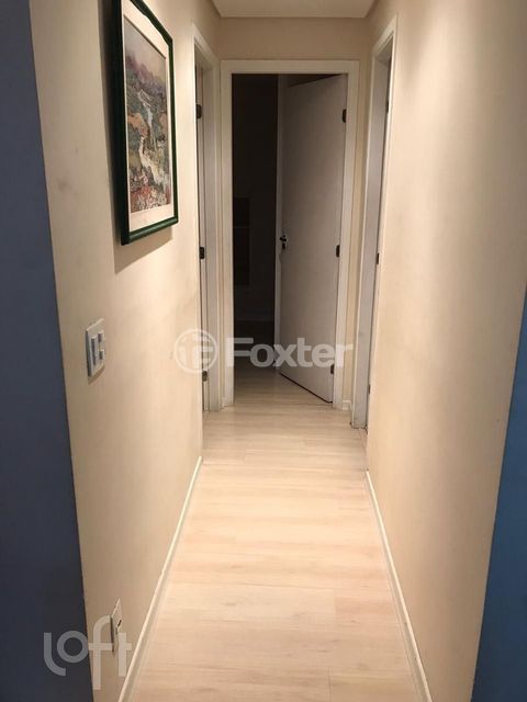 Image 8 - 872240