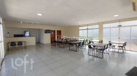 Image 17 - 872243