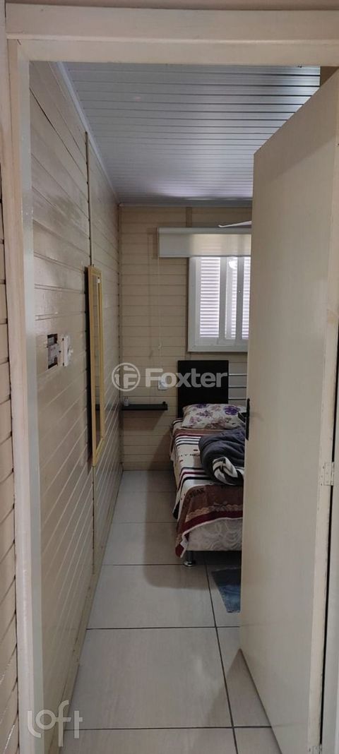 Image 7 - 872251