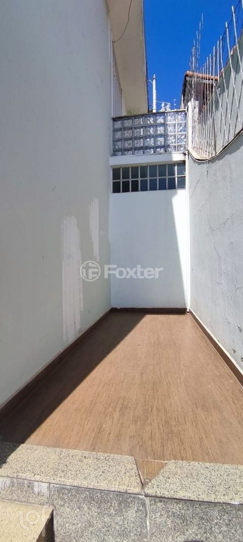 Image 7 - 872281