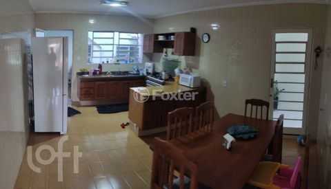 Image 3 - 872281
