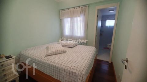 Image 8 - 872286