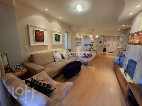 Image 6 - 872287