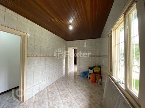 Image 13 - 872294