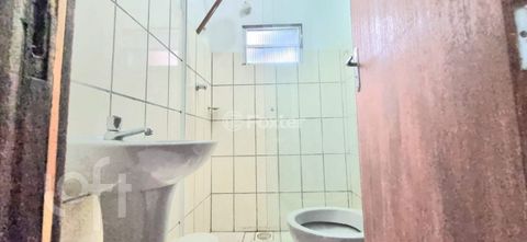 Image 7 - 872298