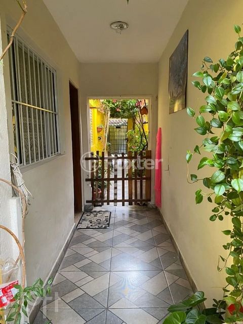 Image 7 - 872348