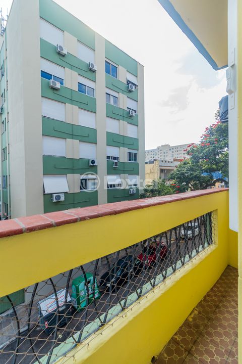 Image 13 - 872364