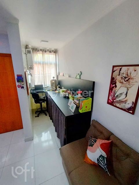 Image 6 - 872389