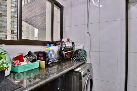 Image 3 - 872392