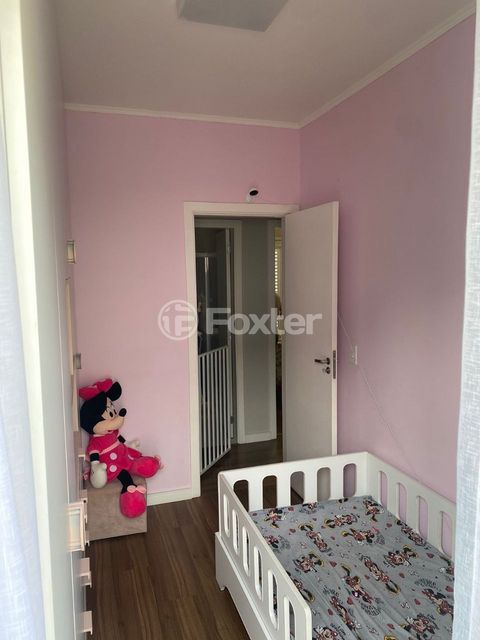 Image 17 - 872407