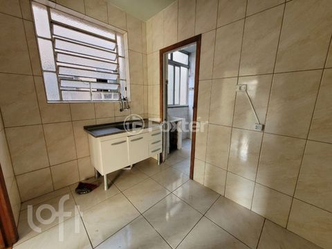 Image 3 - 872414