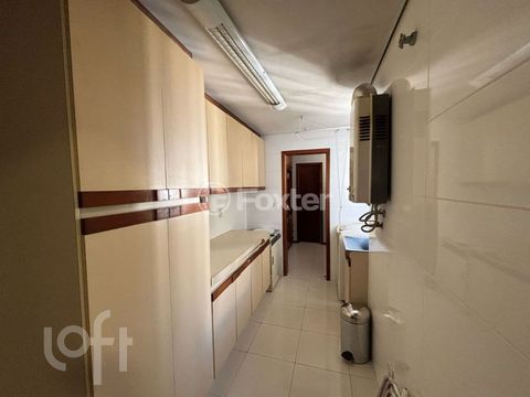 Image 8 - 872418