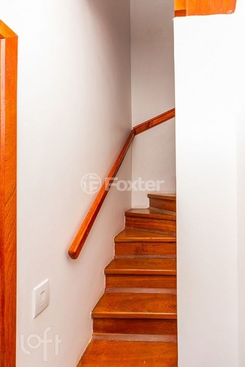 Image 8 - 872423