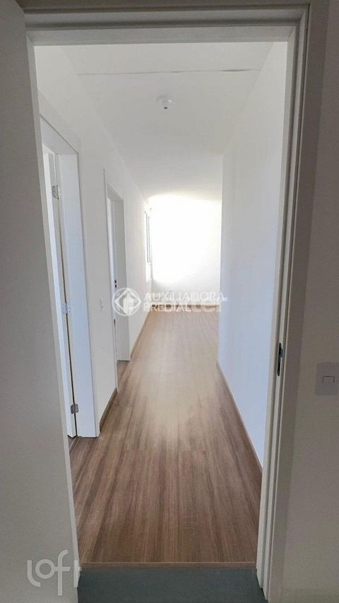 Image 7 - 872432