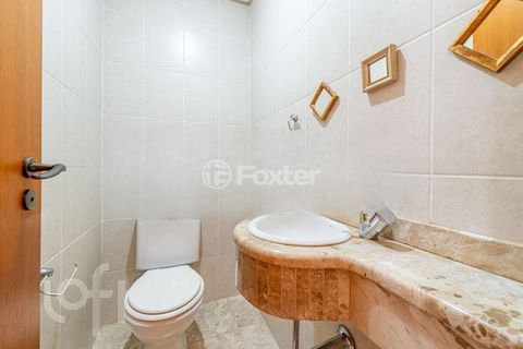 Image 7 - 872435