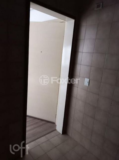Image 9 - 872453