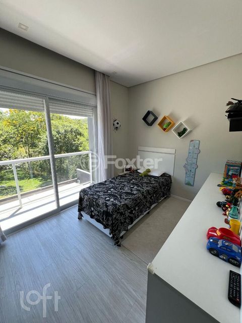 Image 5 - 872473