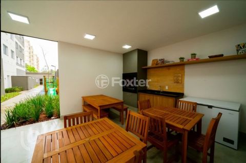 Image 7 - 872488