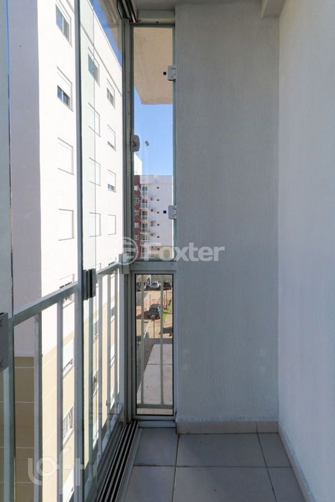 Image 5 - 872490