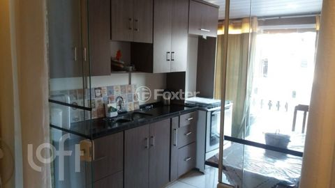 Image 4 - 872501