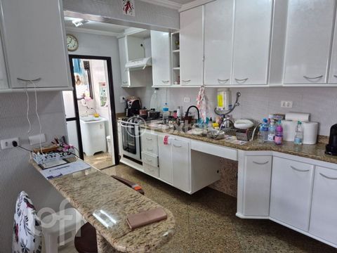 Image 3 - 872502