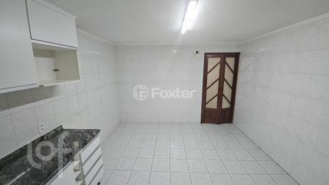 Image 3 - 872504