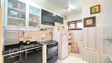 Image 7 - 872520