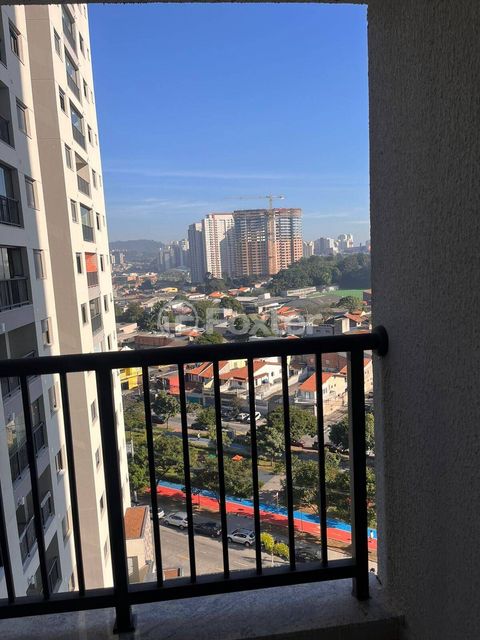 Image 1 - 872526